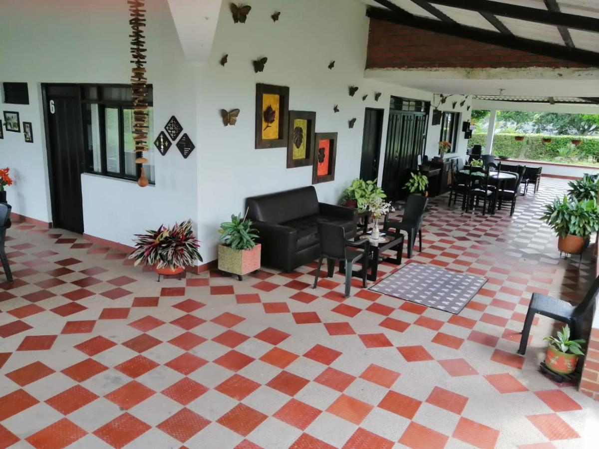 Finca Hotel El Saman De Alto Bonito Montenegro Eksteriør billede